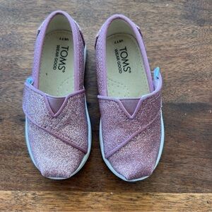 TOMS Kids Shimmering Pink Moccasins